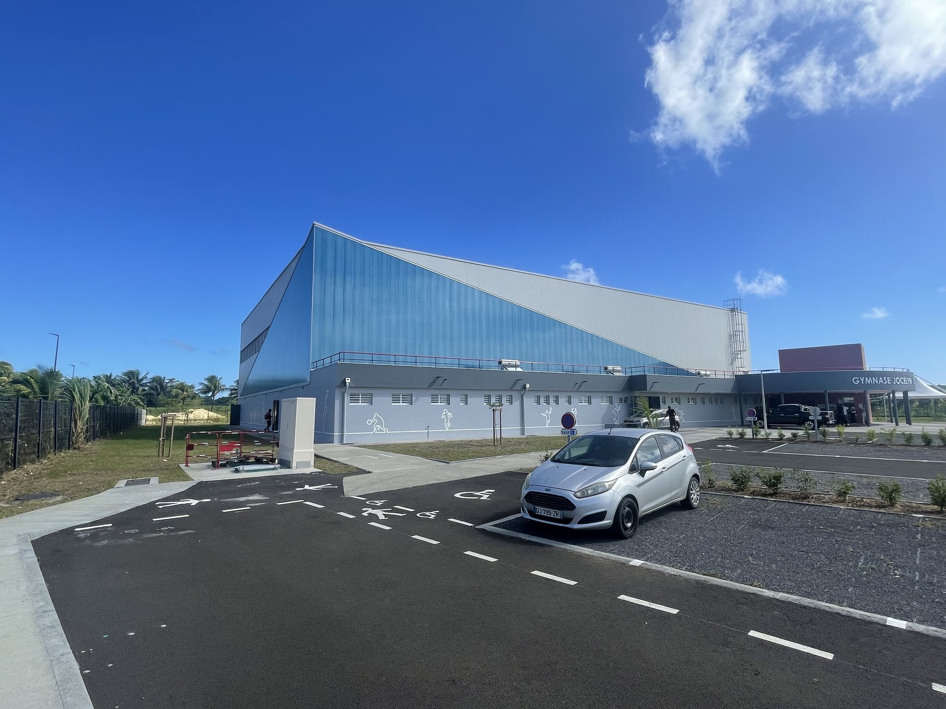 Gymnase Jocelyn Angloma — Morne-à-l'Eau